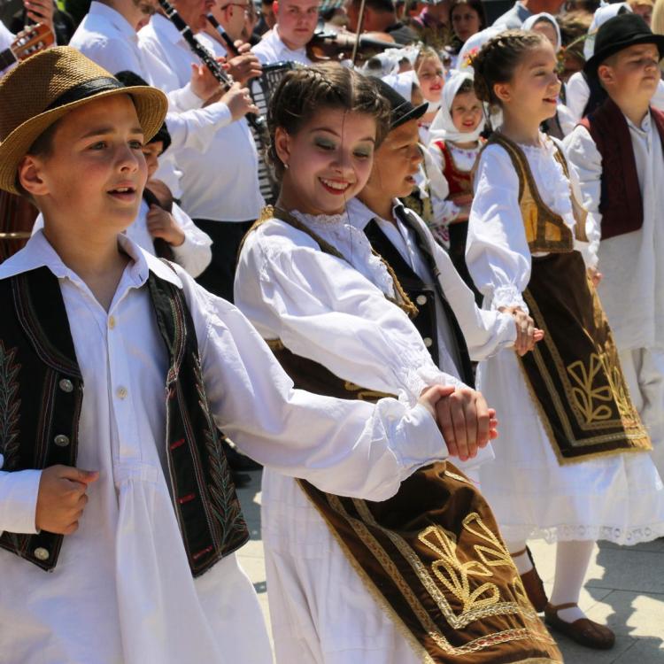 Children's ensembles